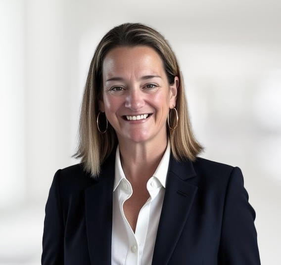 Jen Henkel headshot