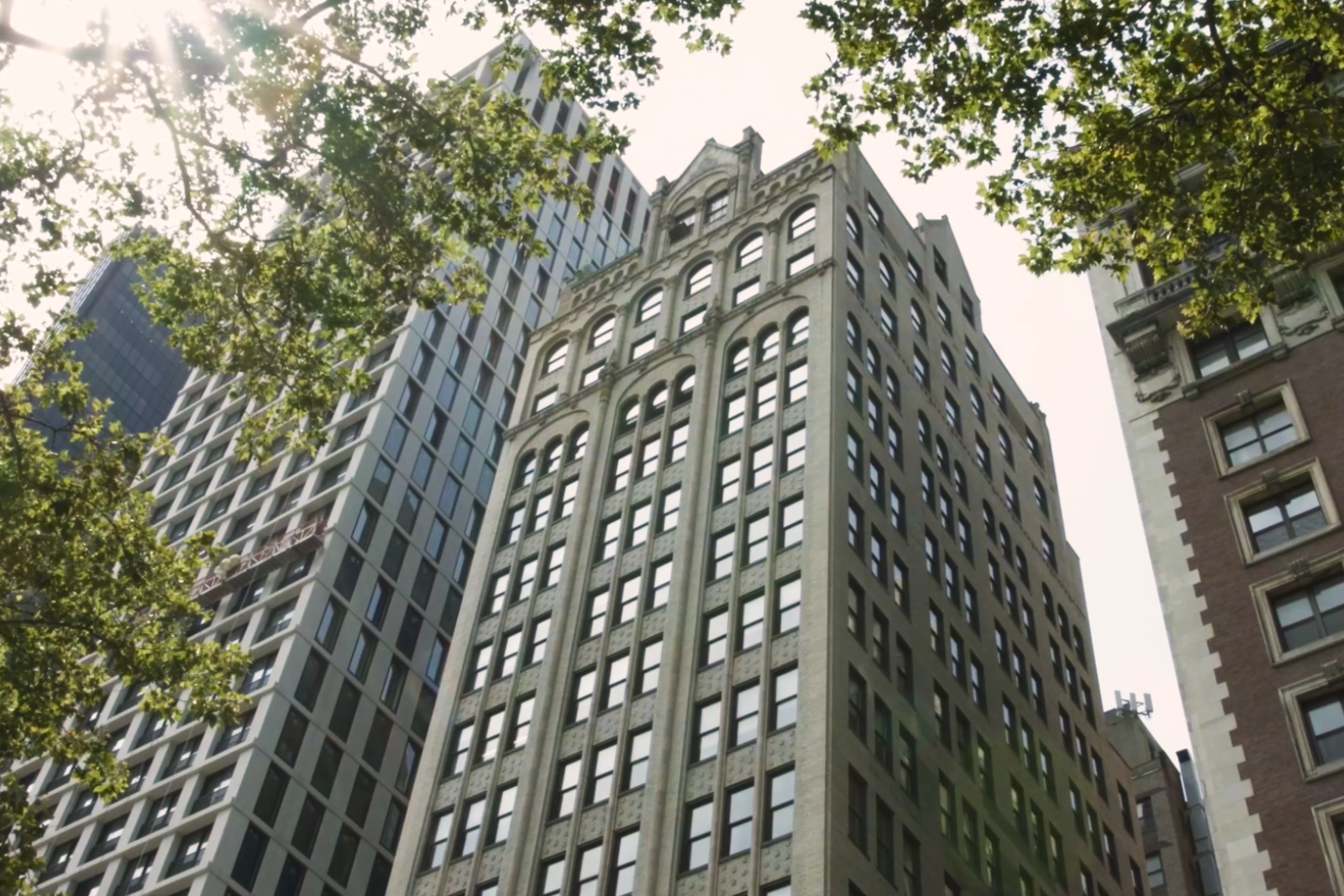 24W 40th